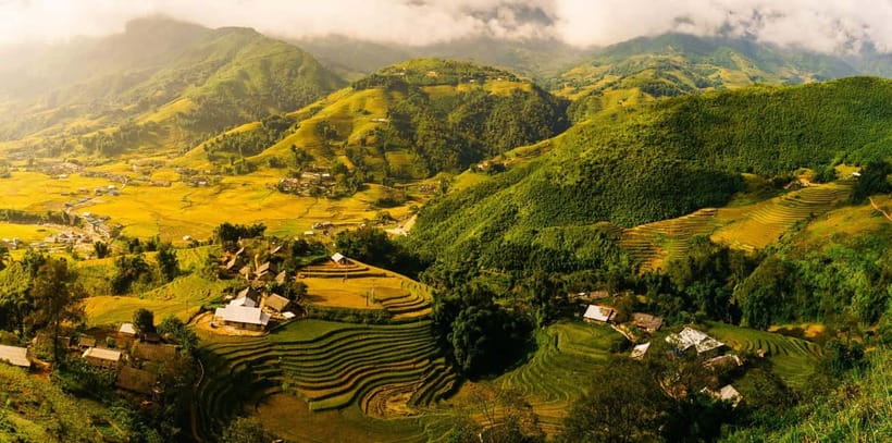 Sapa: Muong Hoa Mountain Views and Villages Trek with Lunch - Sa Seng Mountain gives you the big Sapa view