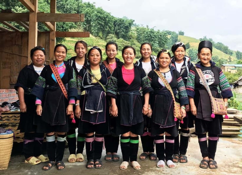 Sapa: Muong Hoa Mountain Views and Villages Trek with Lunch - Lunch at a small family restaurant