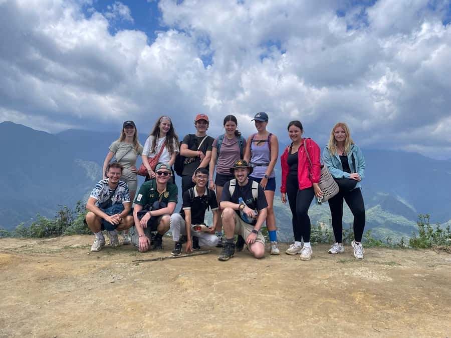Sapa: Muong Hoa Valley View & Villages Trek with Local Guide - How difficult is the 14 to 16 kilometer trek?