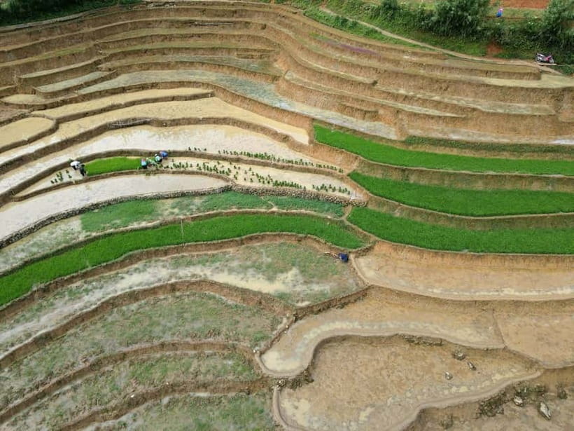 Sapa small groupe activities: 1 Day trek - Meet the locals - Lunch beside the river