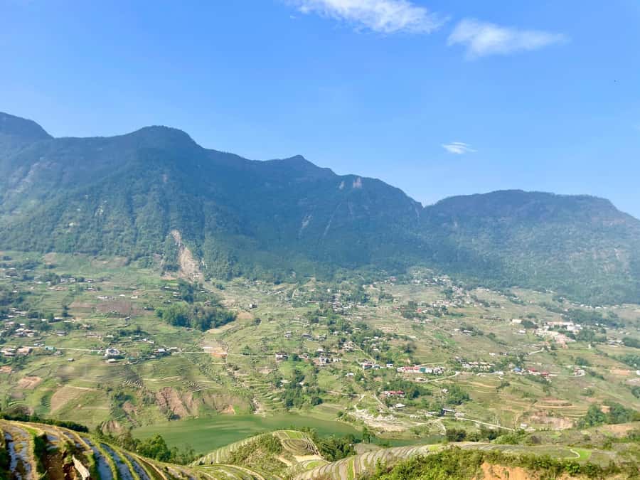 Sapa Trekking Private Tour With Ethnic Female Tour Guide - Key Points