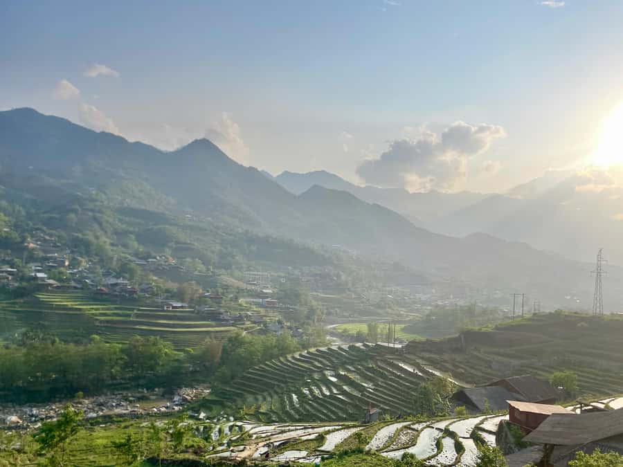 Sapa Trekking Private Tour With Ethnic Female Tour Guide - Who Should Book This Trek?