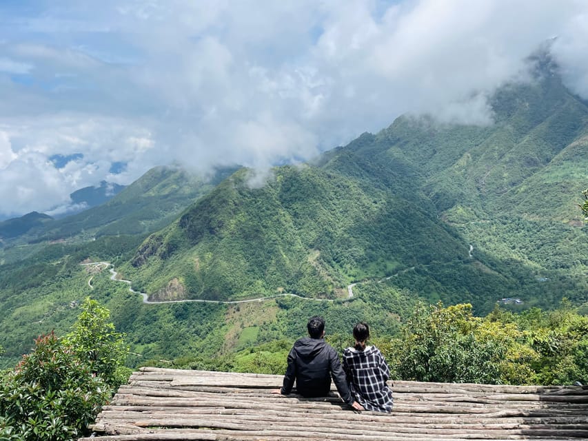 Sapa Trekking - Waterfalls And H'mong Villages - Haven Gate and the long view over O Quy Ho