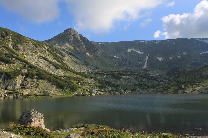 Seven Rila lakes to Rila monastery guided Trek - The guide and group setup