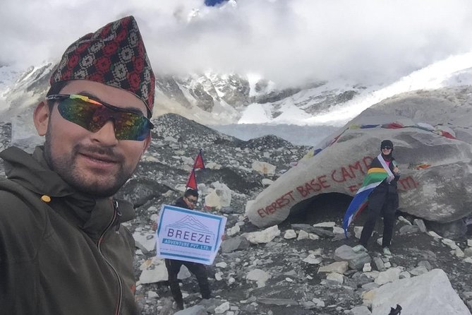 Short Everest Base Camp Trek 10 Days - Day 1: Lukla flight and the walk to Phakding