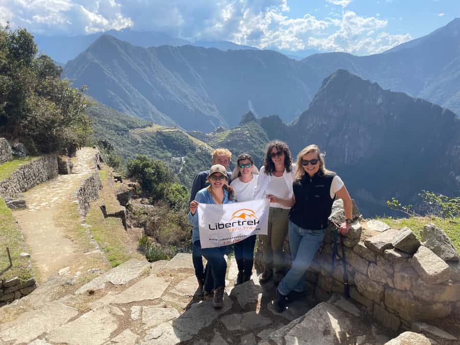 Short Inca Trail to Machu Picchu 2D/1N - Key points to know before booking
