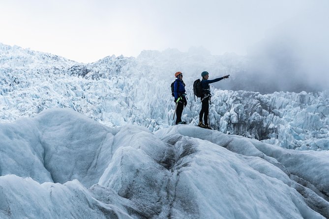 Skaftafell: 4h Small Group Glacier Hike with Guide and Transfer - Meeting at Freysnes and getting fitted for the ice