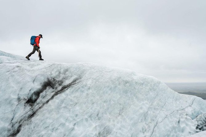 Skaftafell: 4h Small Group Glacier Hike with Guide and Transfer - Walking toward Falljökull’s icefall