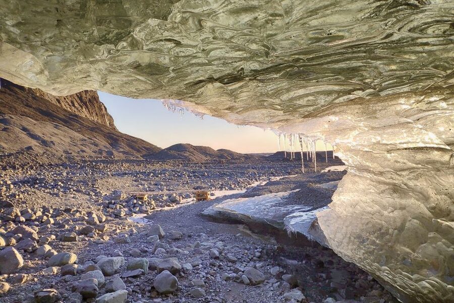 Skaftafell: Extra-Small Group Glacier Hike - Why this short glacier hike works so well