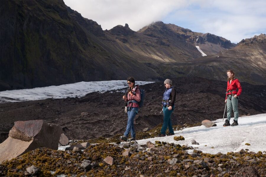 Skaftafell: Extra-Small Group Glacier Hike - Should you book it?