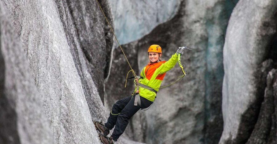 Skaftafell: Glacier Hike and Ice Climbing Guided Experience - Key points at a glance