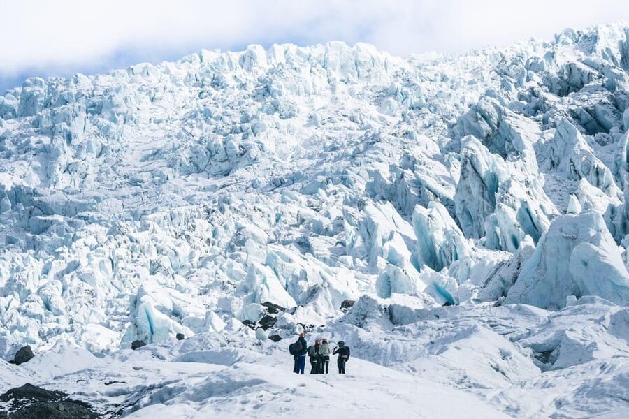 Skaftafell: Small-Group Vatnajökull Glacier Hike (Moderate) - Falljökull’s icefall and the higher route