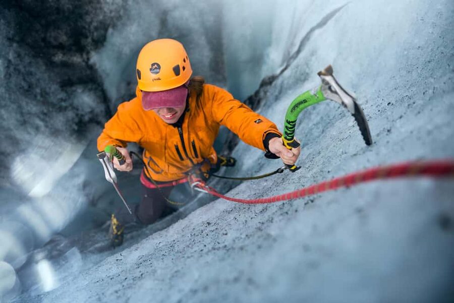 Sólheimajökull: Glacier Hike and Ice Climbing Tour - Walking onto the ice
