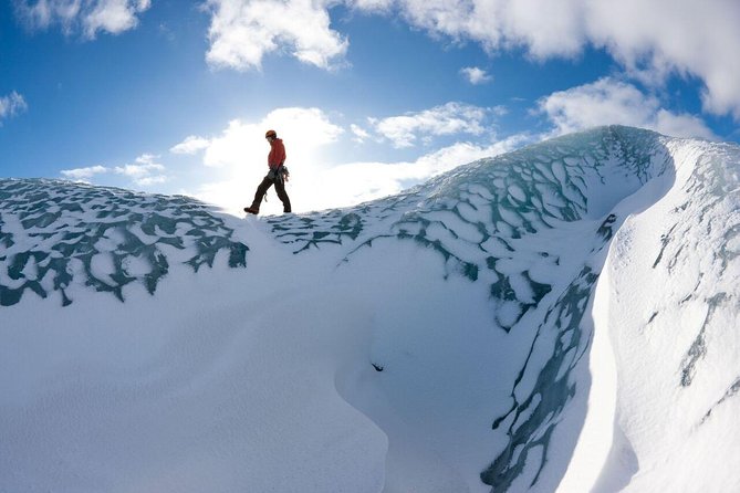 Sólheimajökull Glacier Hike & Ice Climbing Intro - Small Group - Why Sólheimajökull makes a good first glacier climb