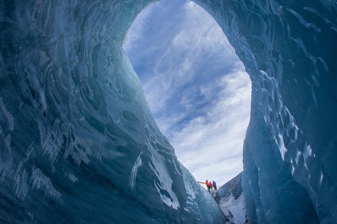 Sólheimajökull Glacier Hike & Ice Climbing Intro - Small Group - Walking across crevasses, ridges, and blue ice