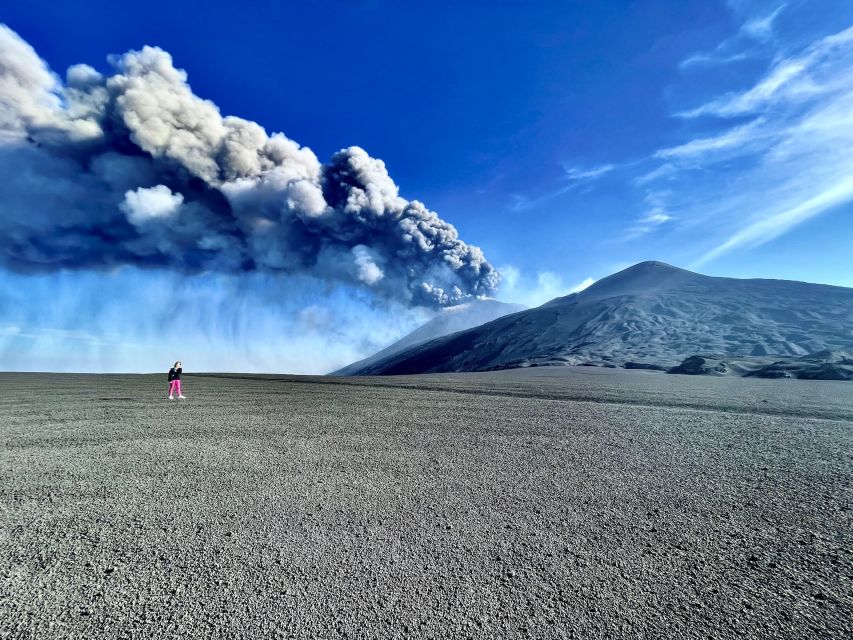 Special trekking on the most authentic and wild side of Etna - The 4x4 ride from 1,800 to 2,800 meters