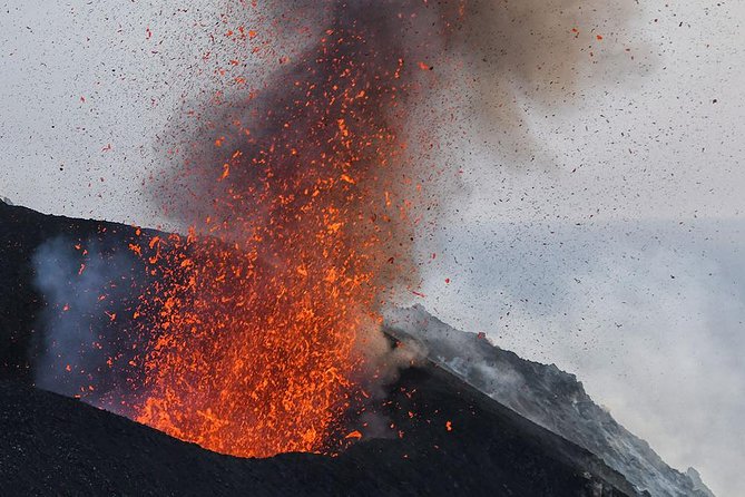 Stromboli: sunset trekking to Sciara del Fuoco - Ashàra - Practical preparation for a better evening