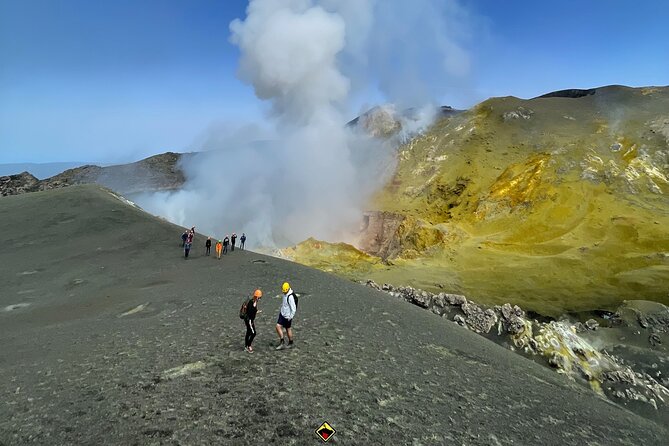 Summit Etna North 3380mt: 4x4 and trekking - What the $78.61 price really includes