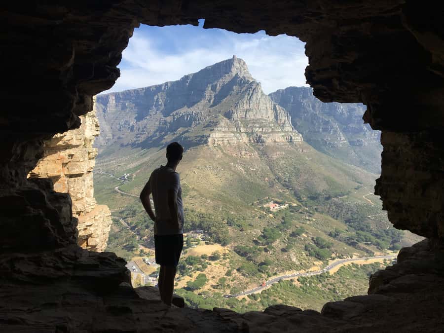 Table Mountain Hike with Local Tour Guide - India Venster: the adventurous Table Mountain route