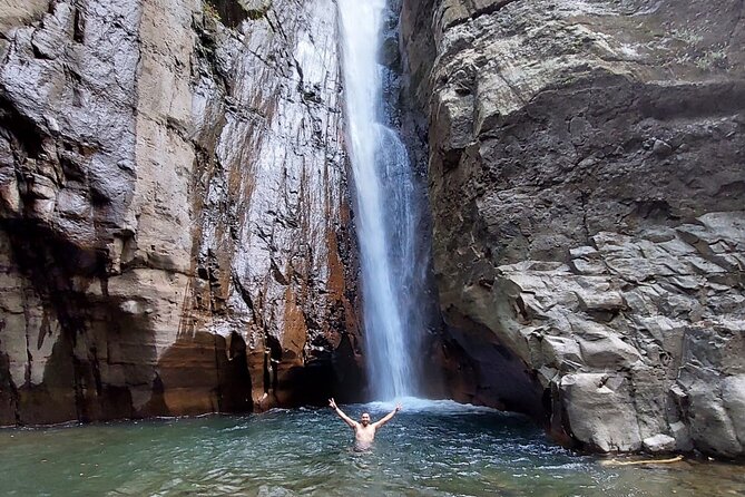 Tamanique Waterfalls Complex Trek + El Tunco Beach - Key points to know before you book