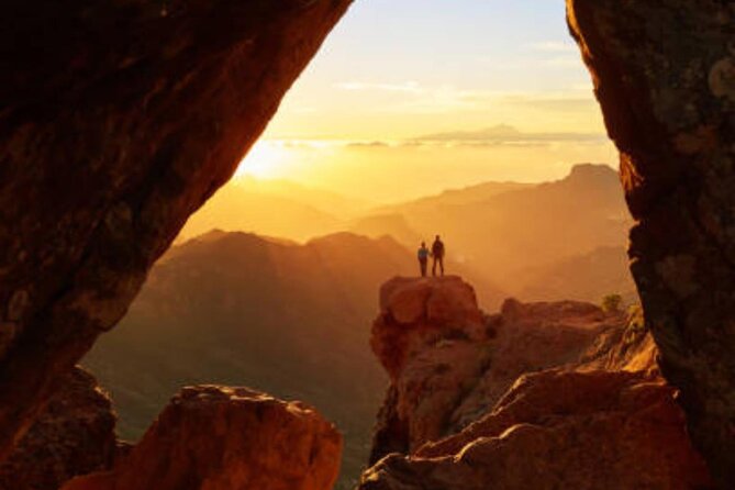 The Roque Nublo Base Camp Experience: Hiking, Picnic and Climbing - Why Roque Nublo is worth your morning