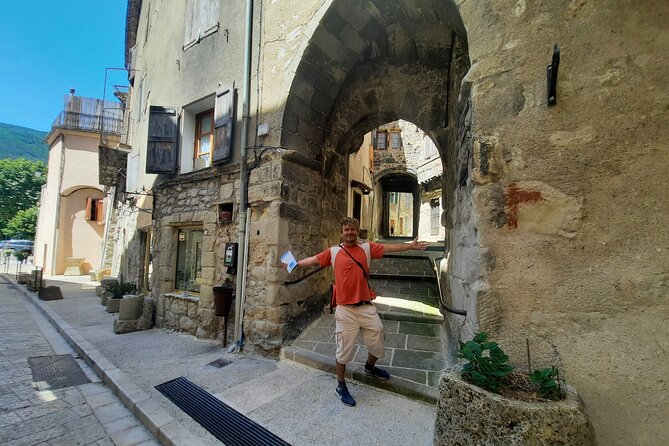 Tour with the Mountain Train, Trek to Mystic Forest and Castle - Who Should Book This Alpine Day Trip