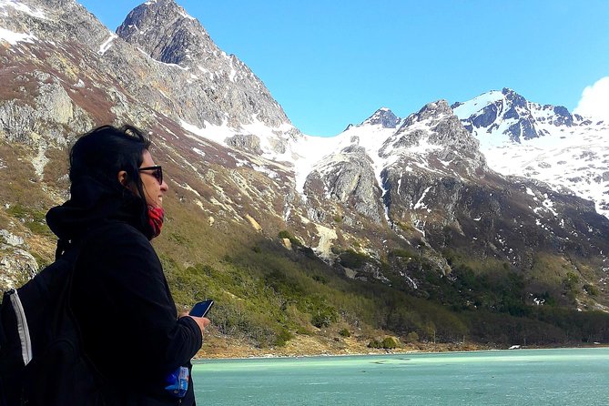 Trekking Emerald Lagoon - Two hours through forest and wet ground