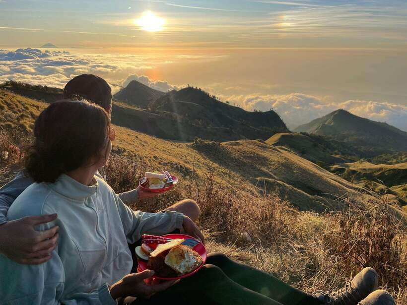 Trekking Mount Rinjani 2D/1N To Second Summit - Sunrise views across four islands and a crater lake