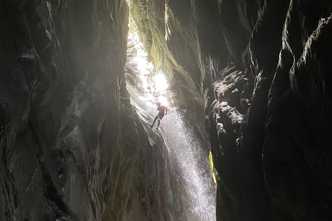 Trekking/rappelling waterfalls in Dominican Republic - What the $180 price really covers