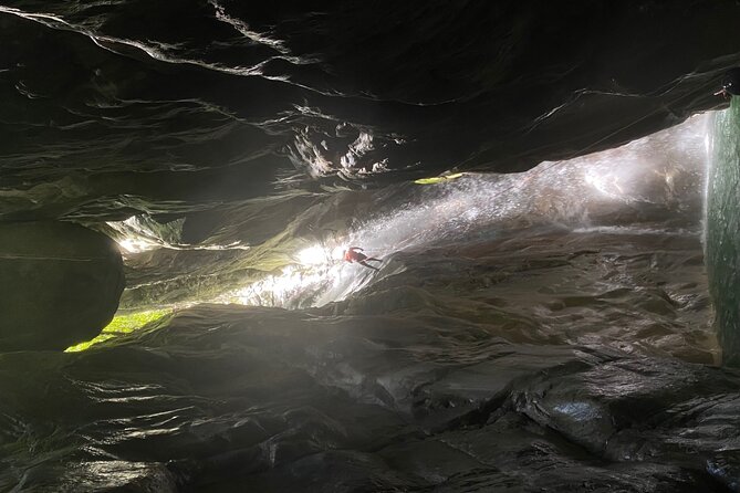 Trekking/rappelling waterfalls in Dominican Republic - Fitness, health, and practical limits