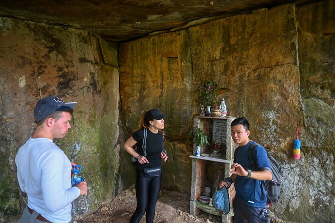 Trekking Tien Son Dinh Phu Quoc - A forest hike, not a beach-day stroll