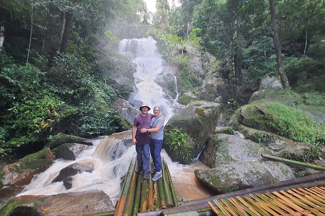 Trekking with Lunch cooked by Bamboo in the Chiang Rai jungle - Lisu and Chinese villages add a human side