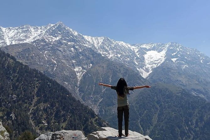 Triund Trek with Manu Adventures India - Why this short Triund trek works