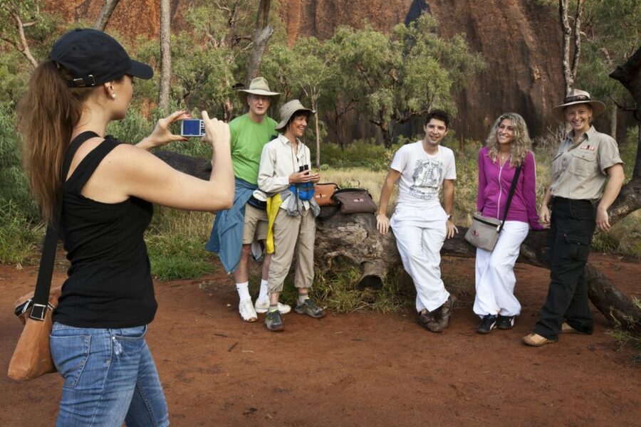 Uluru: Guided Trek of Uluru's Base in a Small Group - Rock art, geology, and the Mala Walk