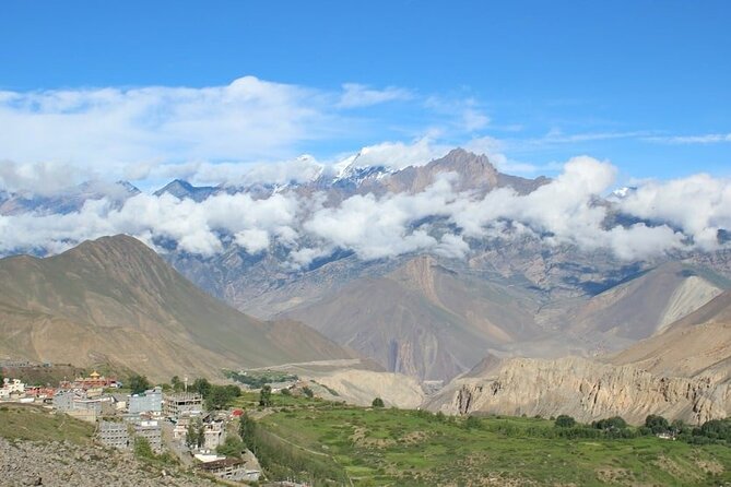 Upper Mustang Trek - 13 Days - Taklam La Pass and the caves near Samar