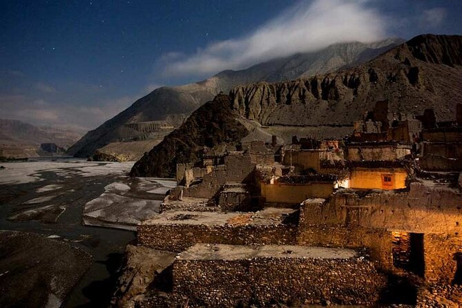 Upper Mustang Trek - 13 Days - A full day to explore Lo Manthang