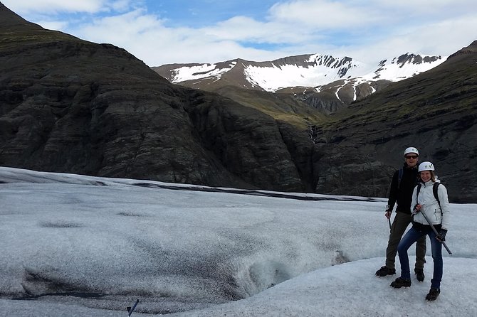 Vatnajökull Glacier Walk from Hali - What the guides add to the experience