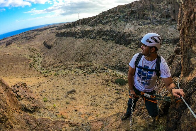 Via Ferrata in Gran Canaria. Vertical adventure park. Small groups - The safety briefing and first climb