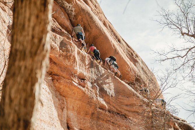 Via Ferrata / Rappel Adventure in East Zion - How the iron path works