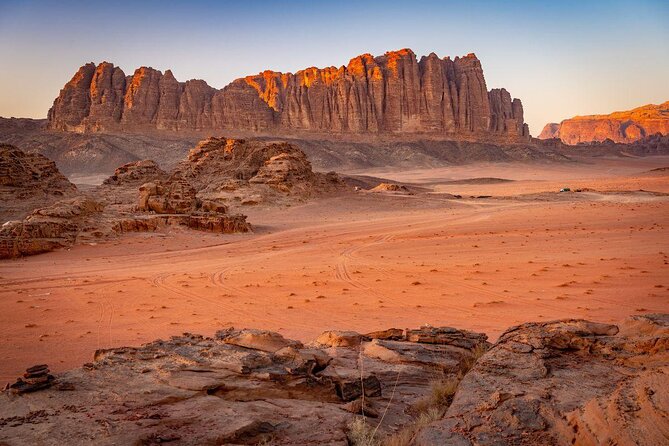 Wadi Rum: Mountain Hike with Lunch & Scenic Valley Tour - Key points to know before booking