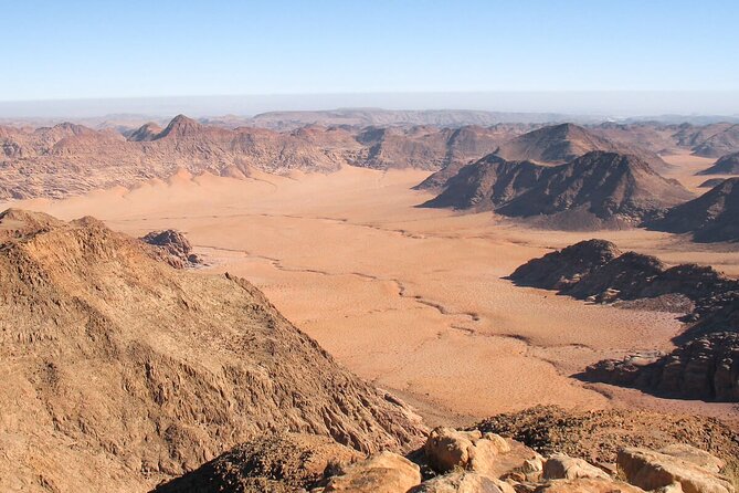 Wadi Rum: Mountain Hike with Lunch & Scenic Valley Tour - Afternoon by 4WD through the southern valleys