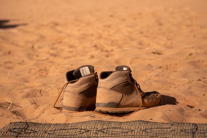 Wadi Rum: Mountain Hike with Lunch & Scenic Valley Tour - Hiking Jebel Um Ad Dami or Burdah Arch