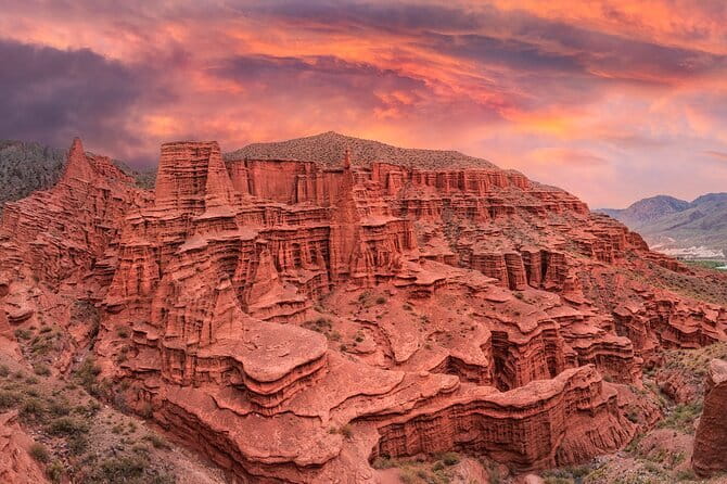 Year-Round Adventure: 3 Days Horse Trek to Song Kul Lake - Who should book this Song Kul route
