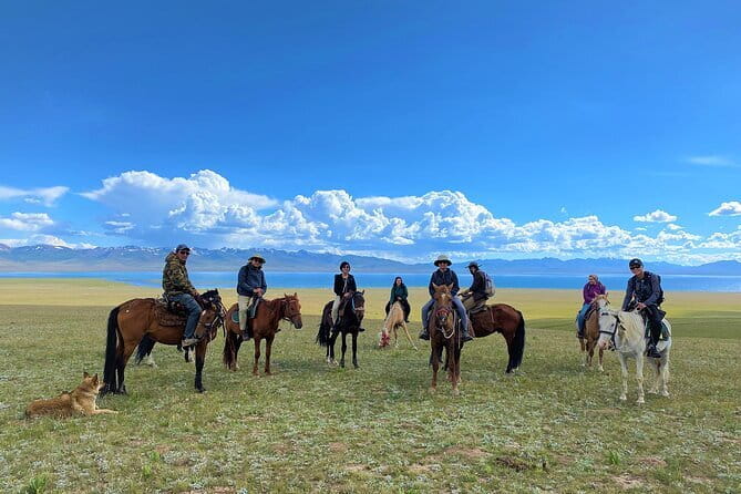 Year-Round Adventure: 3 Days Horse Trek to Song Kul Lake - Day 2: Four hours on horseback to Song Kul Lake